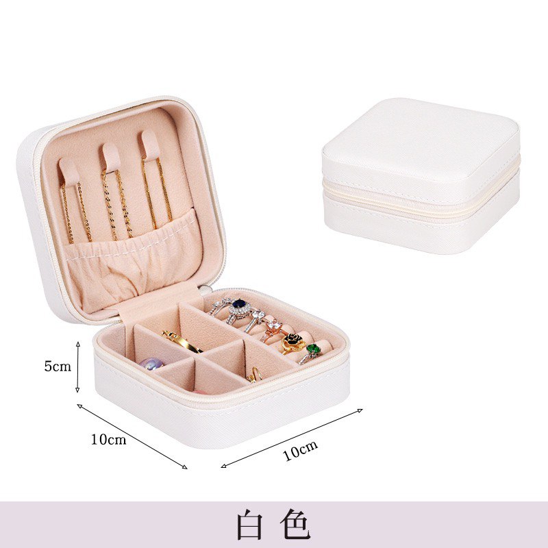 Small zipper jewelry box