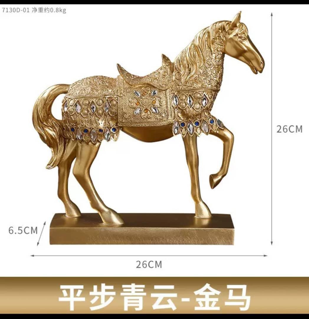 Brown Horse Figurine Statue decor