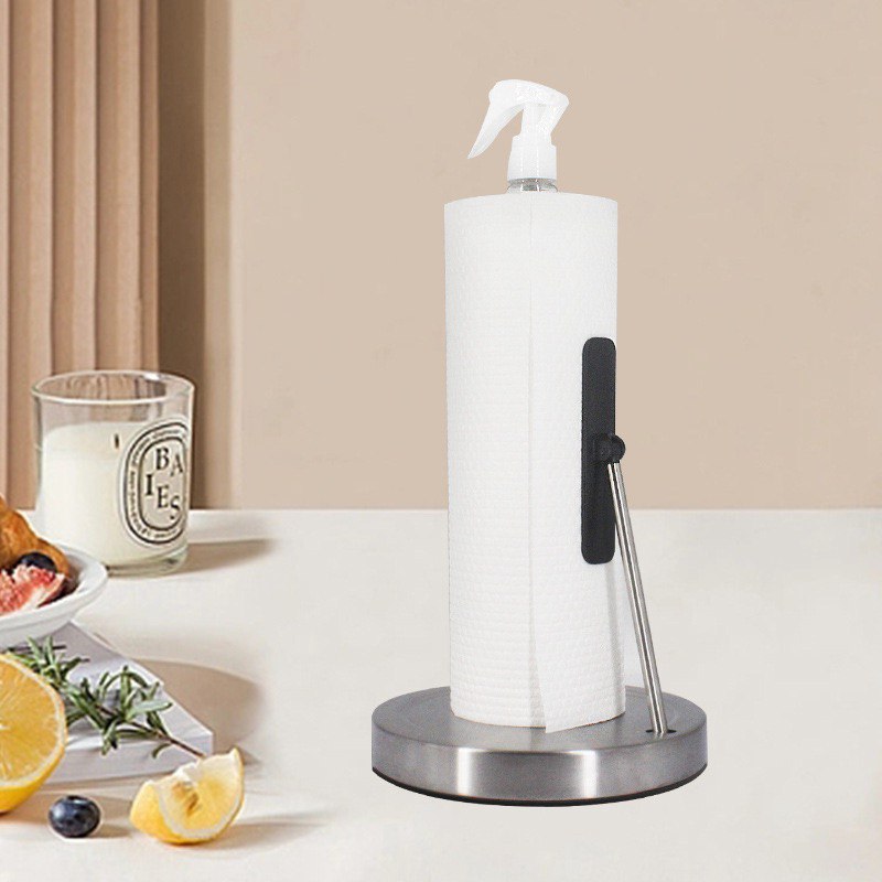 Tissue holder with spray