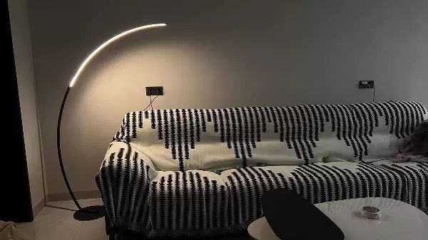 C shaped floor lamp 120x170