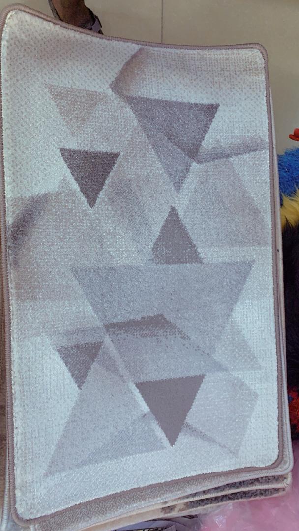 Foot mat (RUG MATERIAL)