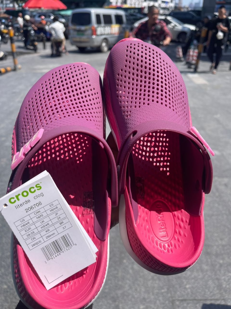 Crocs
