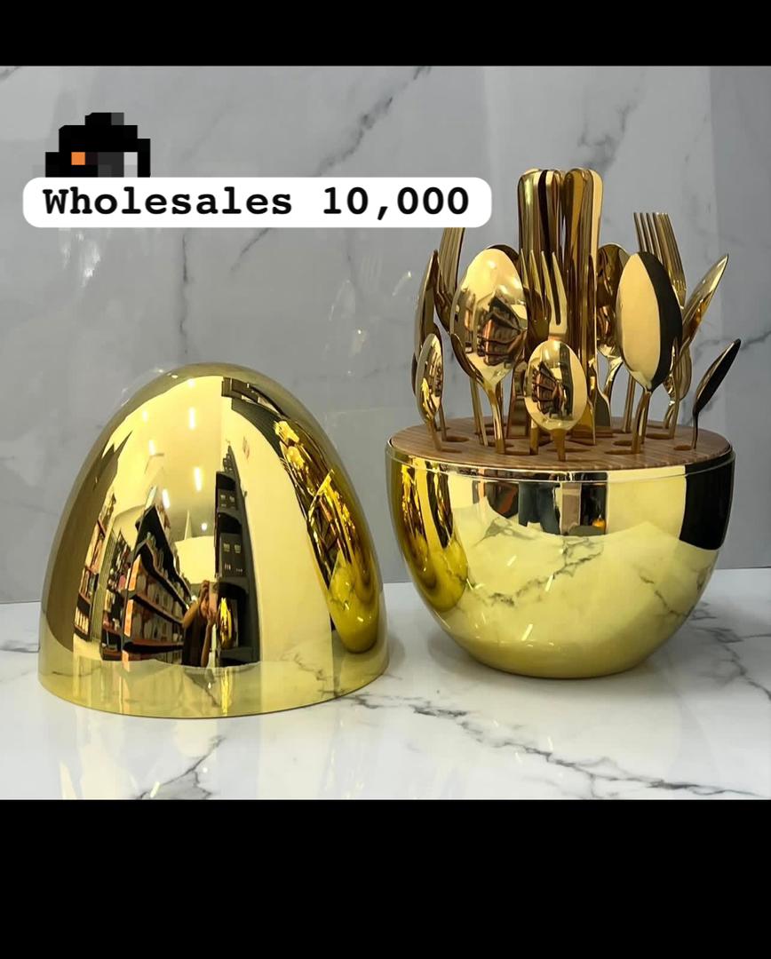 Egg shaped Spoon set (50% Down Payment)