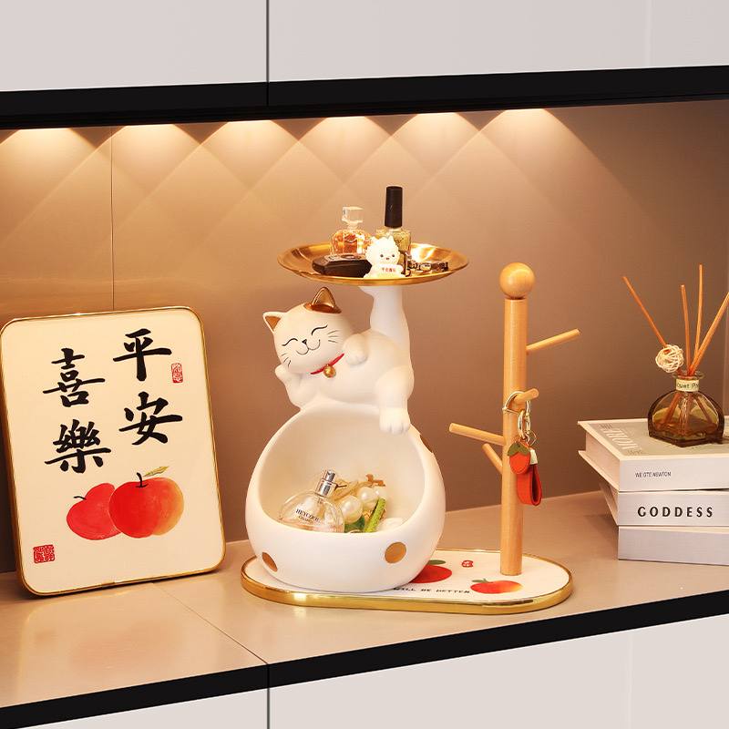 FIGURINE Lucky cat