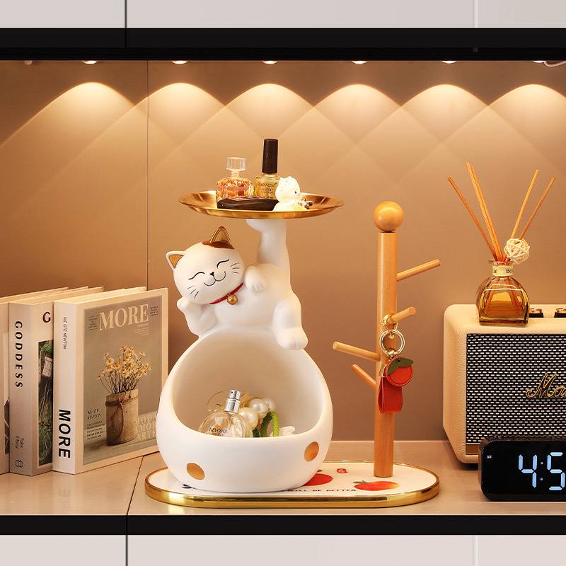FIGURINE Lucky cat
