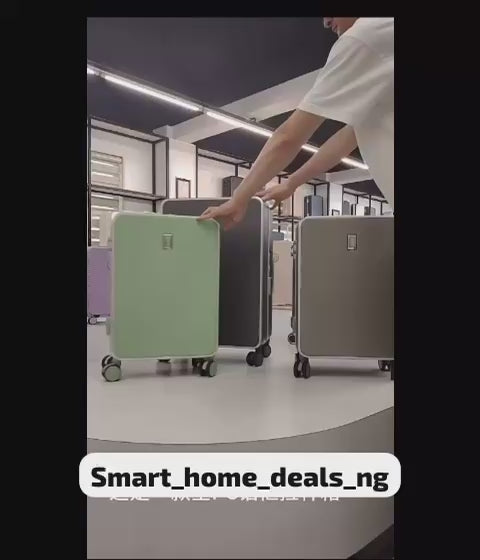 Light weight traveling luggage