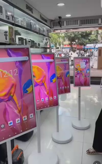 MOVABLE LED MOBILE SCREEN